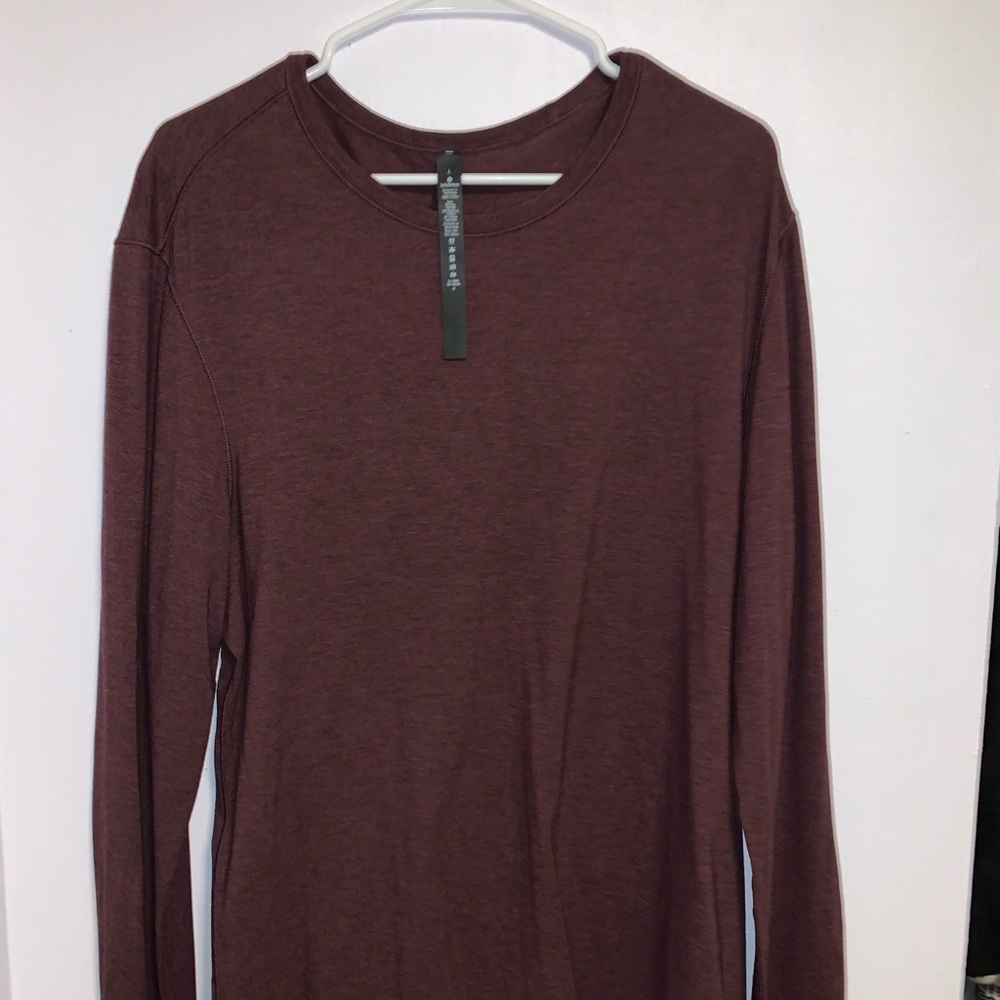 Lululemon shirt. Barely worn.